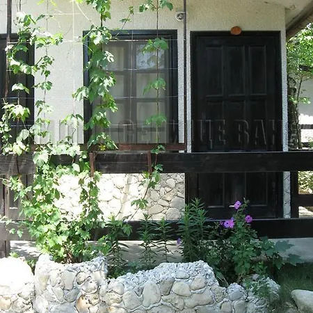 אתר קמפינג Sea Villas Vania