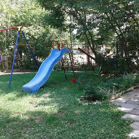 אתר קמפינג Sea Villas Vania *